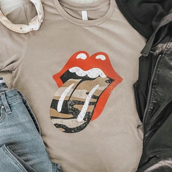 Rolling Stones Tongue/Leopard Print Graphic Tee - Picture 3 of 11